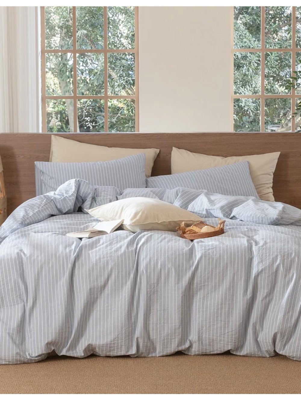 Striped Queen Duvet Cover Set - Light Blue & White -